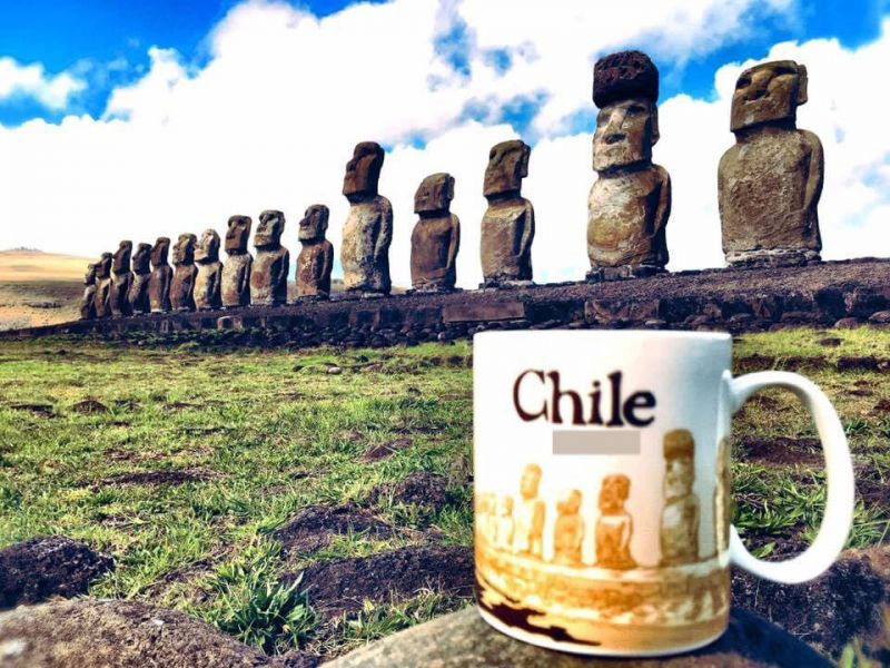 ホーチミン市からオークランドをサンディエゴを経由して到着したチリ・イースター島のモアイ像　ⓒ Vn Express